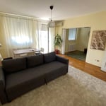 Alquiler de un espacioso apartamento de 2 habitaciones, 67 m², Nuevo Belgrado, Belgrado, Serbia